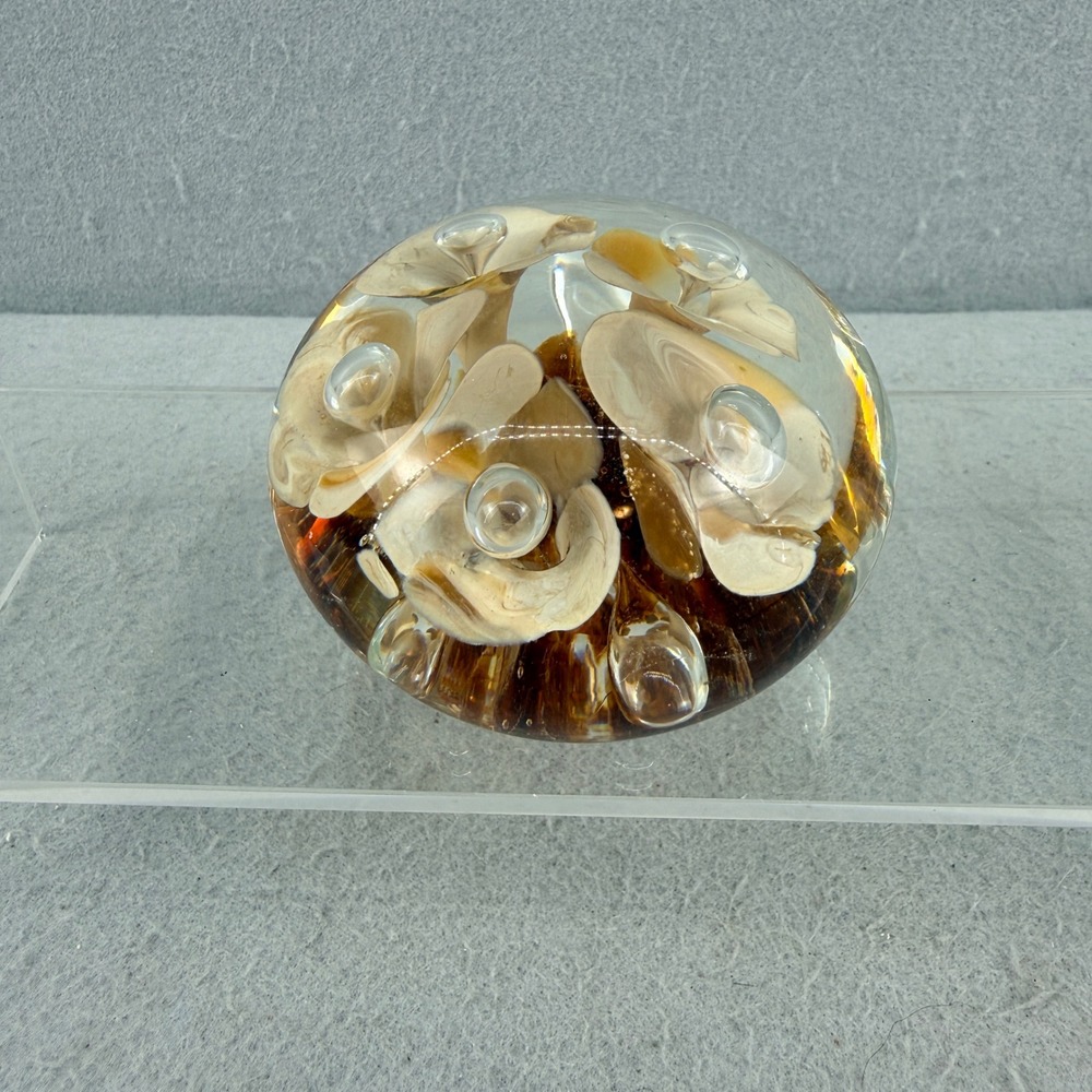 Joe St. Clair Smithsonian Washington DC Dogwood Glass Paperweight Signed 1984‎